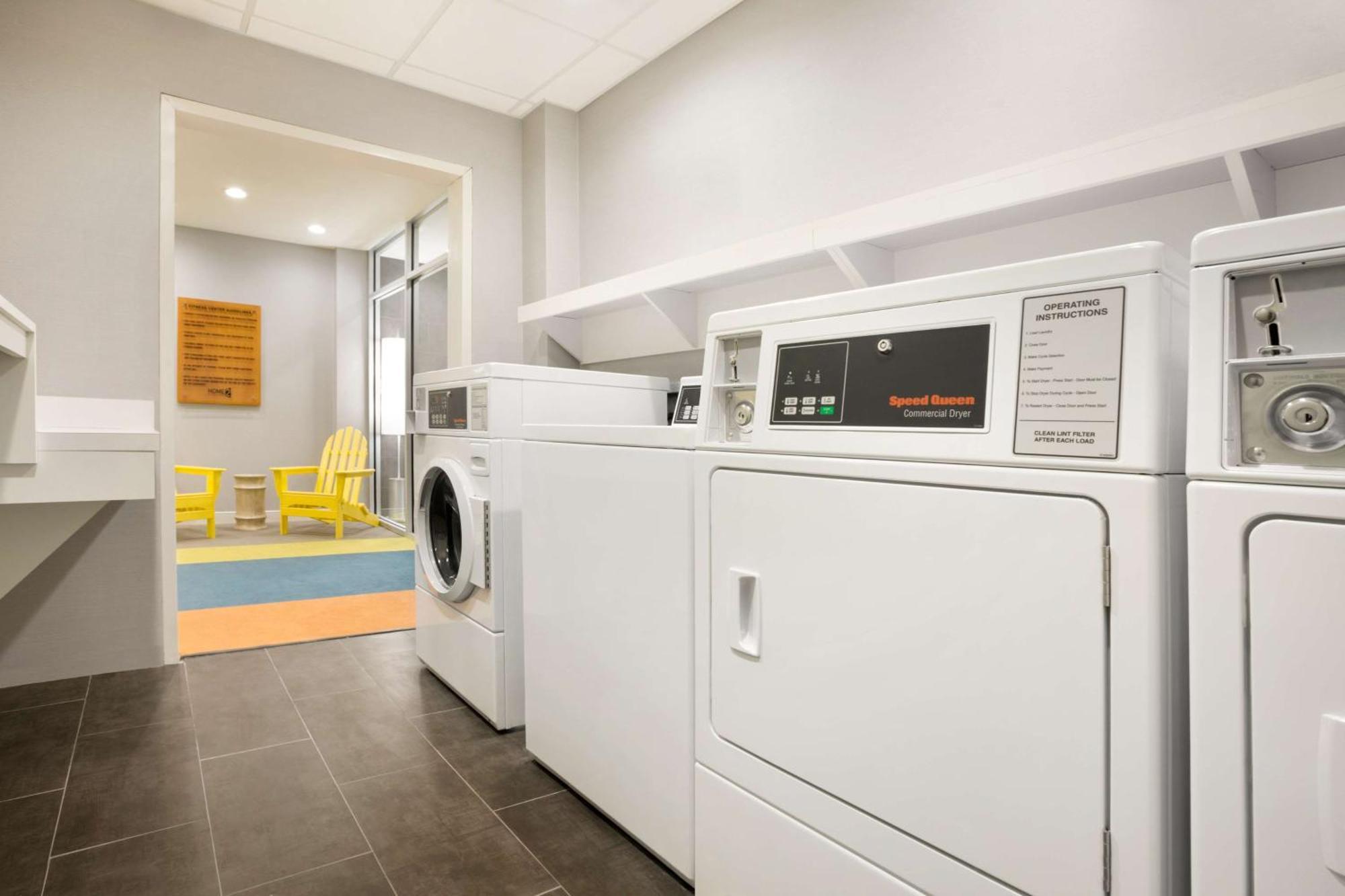 Home2 Suites By Hilton Houston Webster Extérieur photo