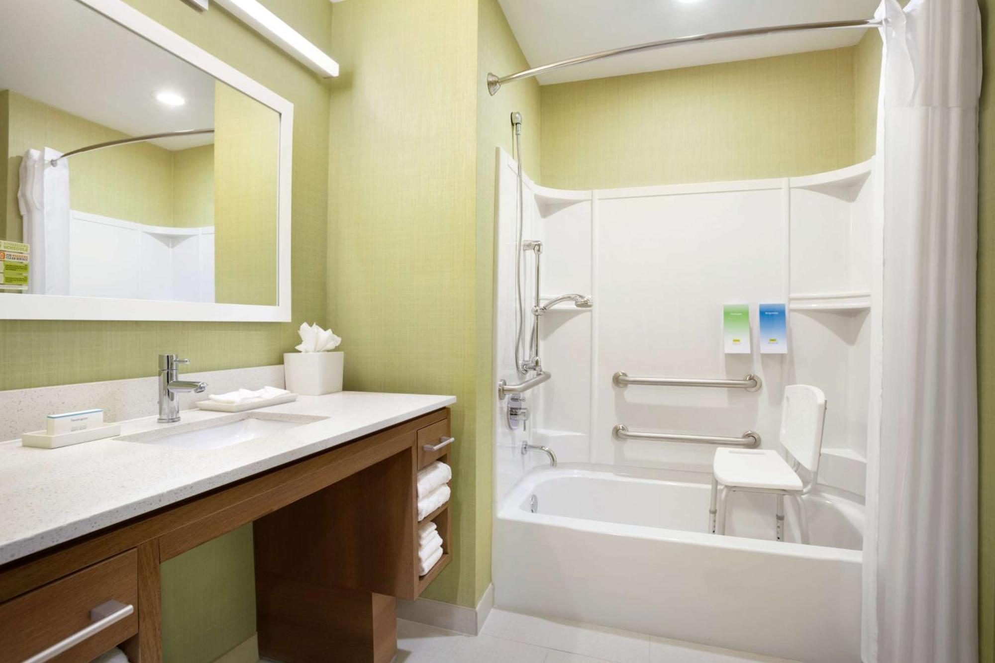 Home2 Suites By Hilton Houston Webster Extérieur photo
